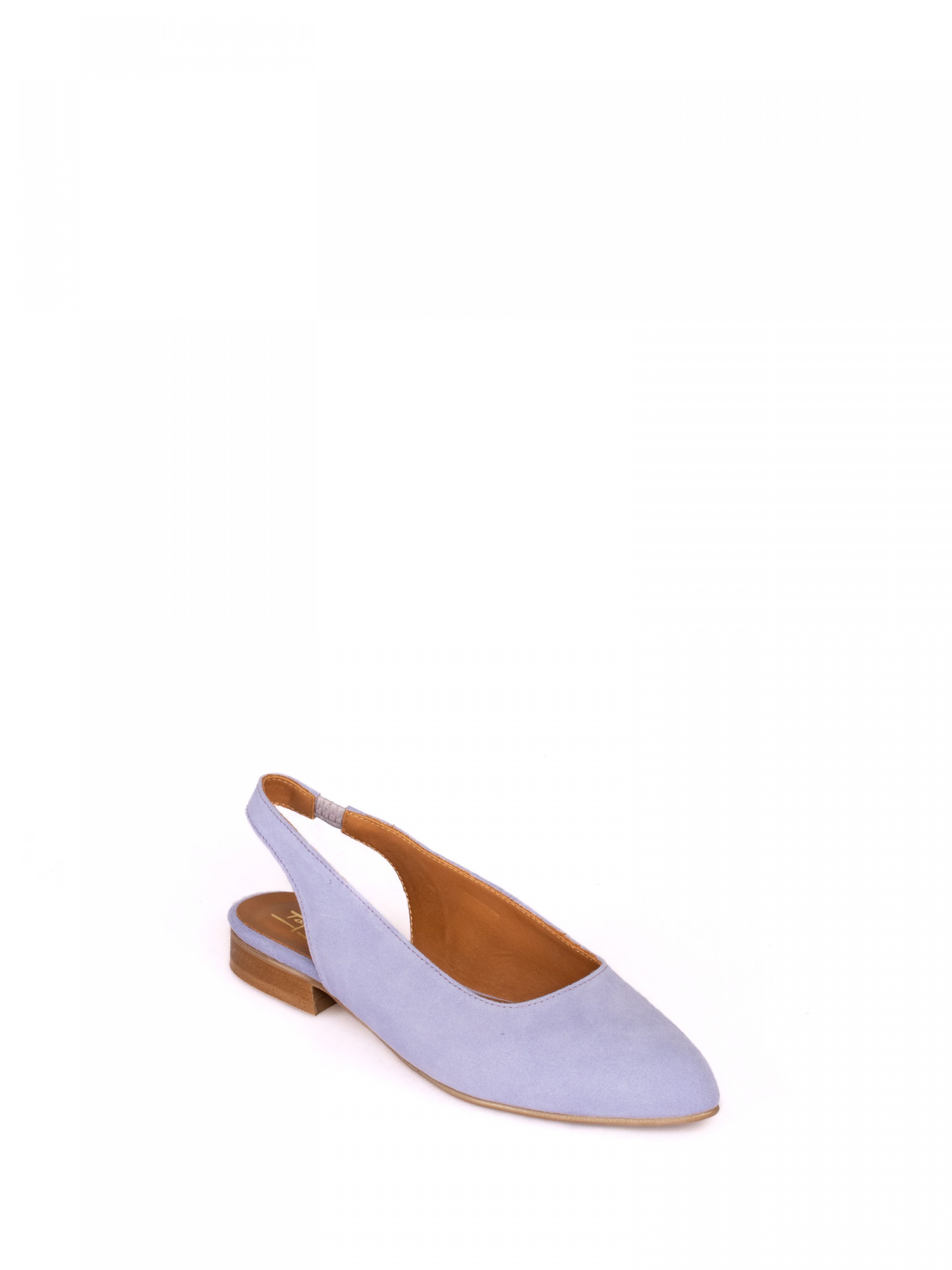 Sapato Raso em Camurça