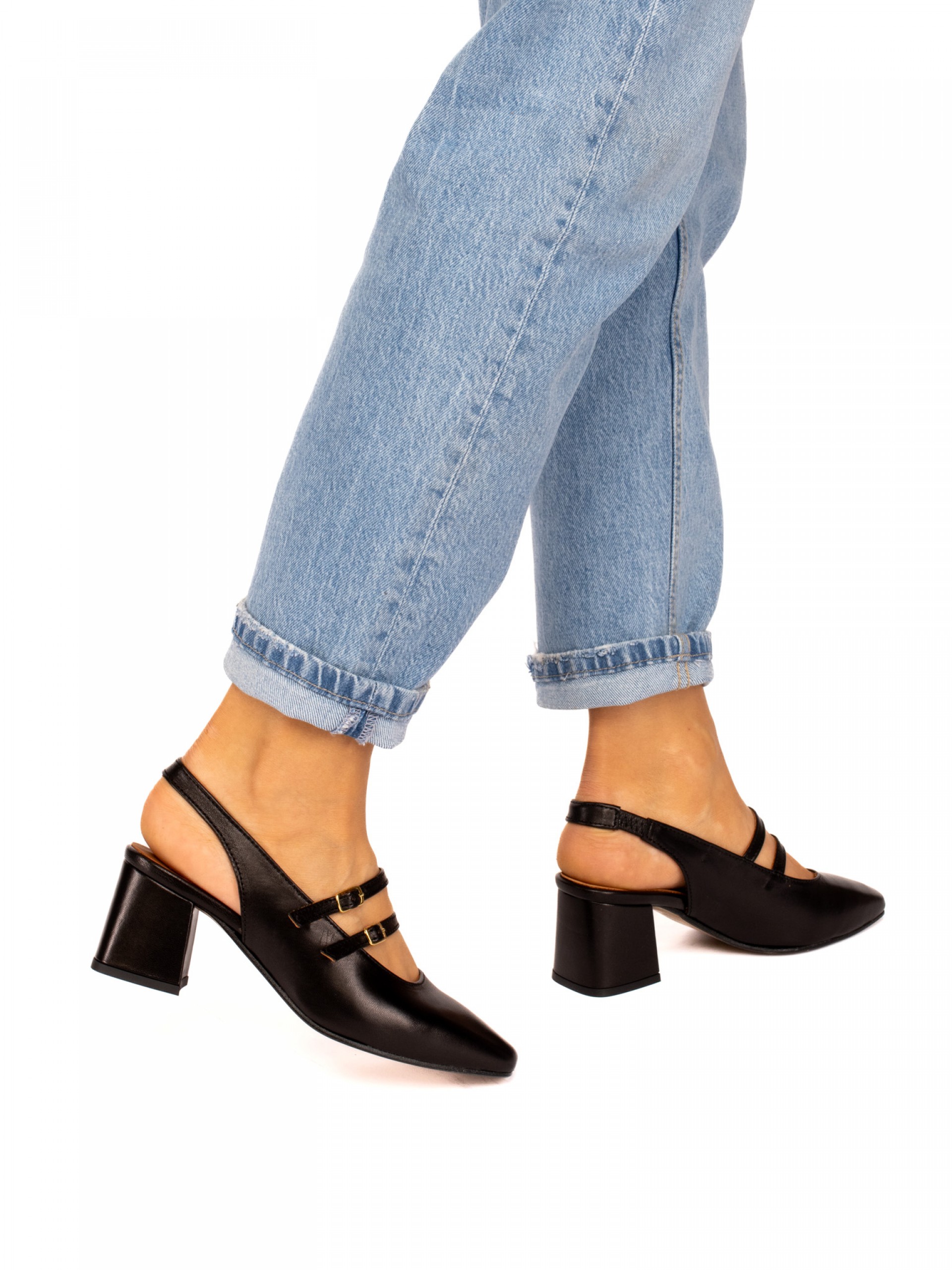 Mid-Heel Leather Shoe with Buckles