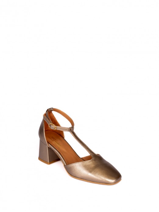 Mid-Heel Laminated Leather Shoe with Strap