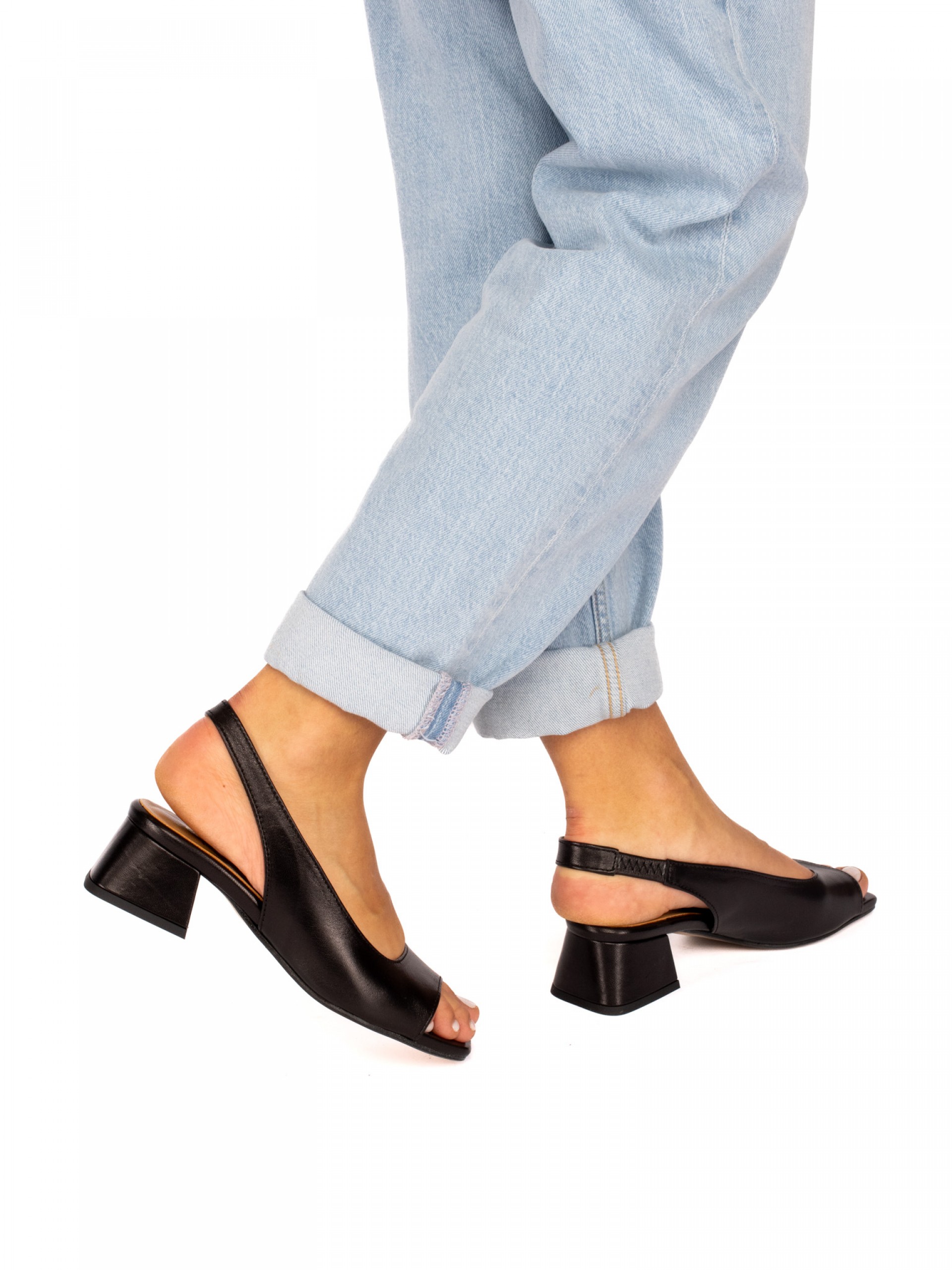 Low Heel Leather Sandal