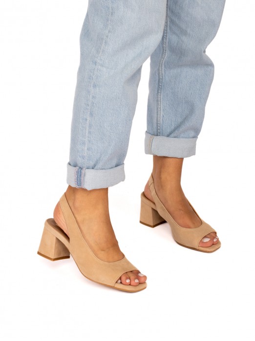 Mid-Heeled suede sandal