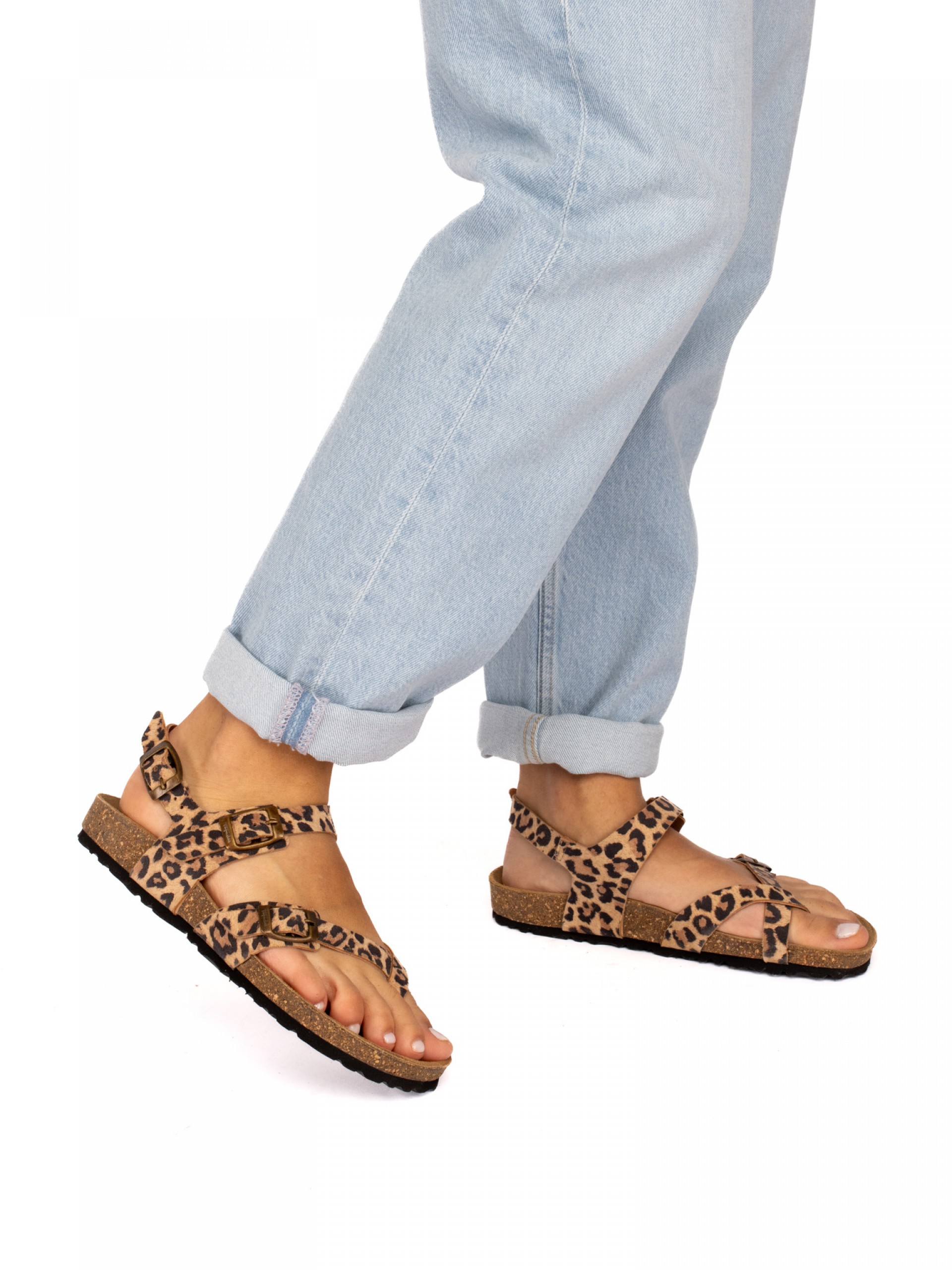 Sandália com Fivelas Animal Print