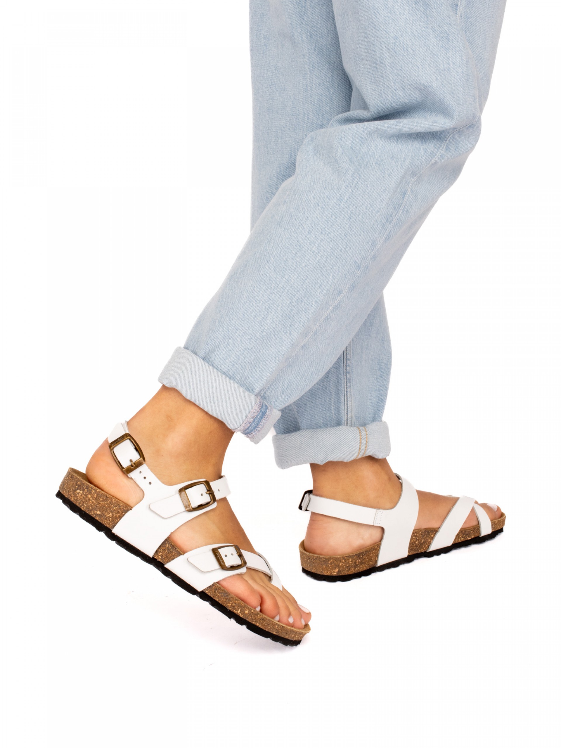 Sandália com Fivelas Pele