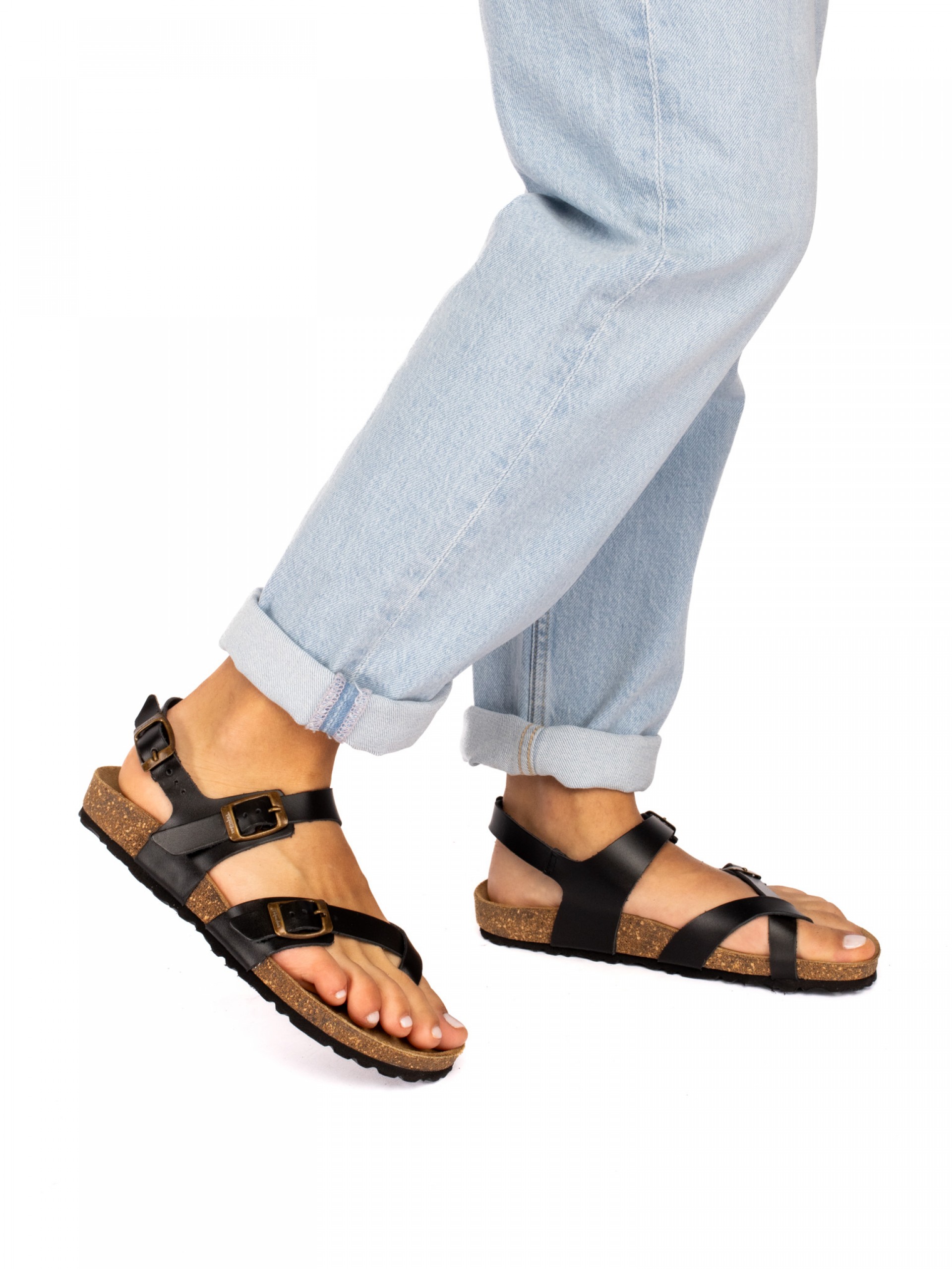 Sandália com Fivelas Pele