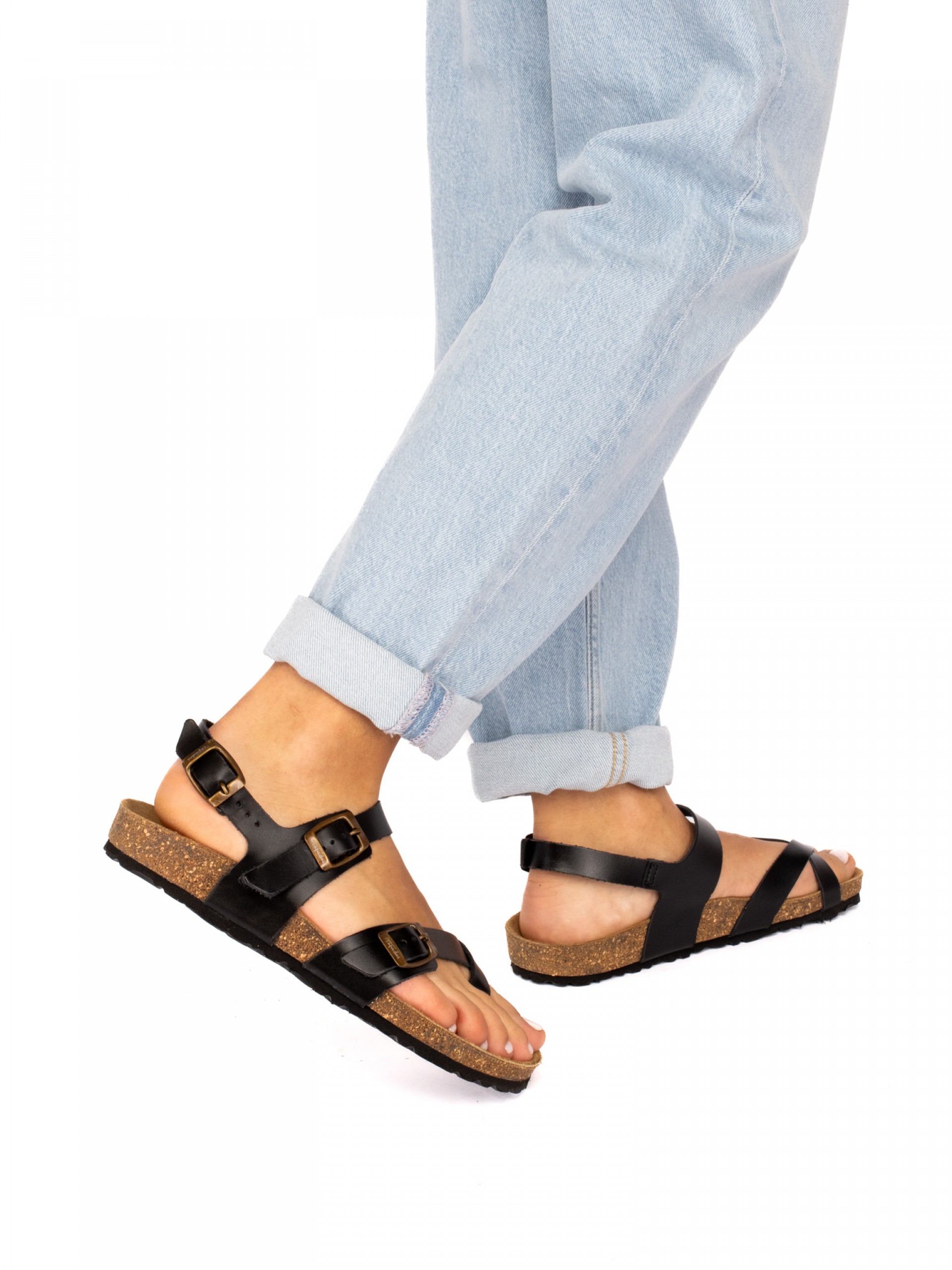 Sandália com Fivelas Pele