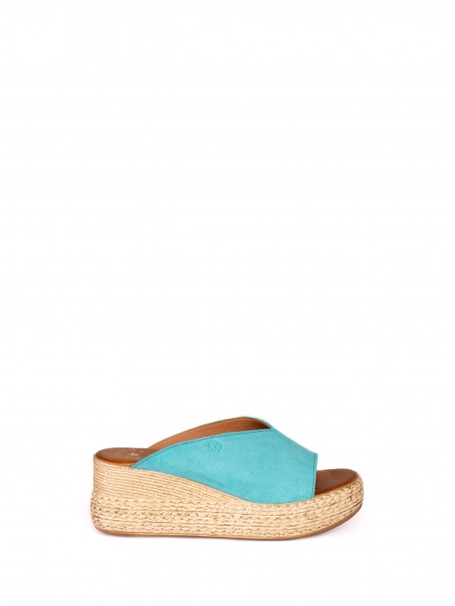 Wedge Sandal in Suede