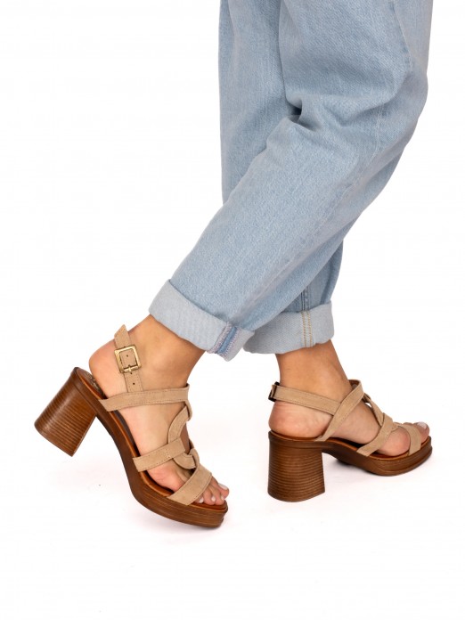 Suede Straps Sandals