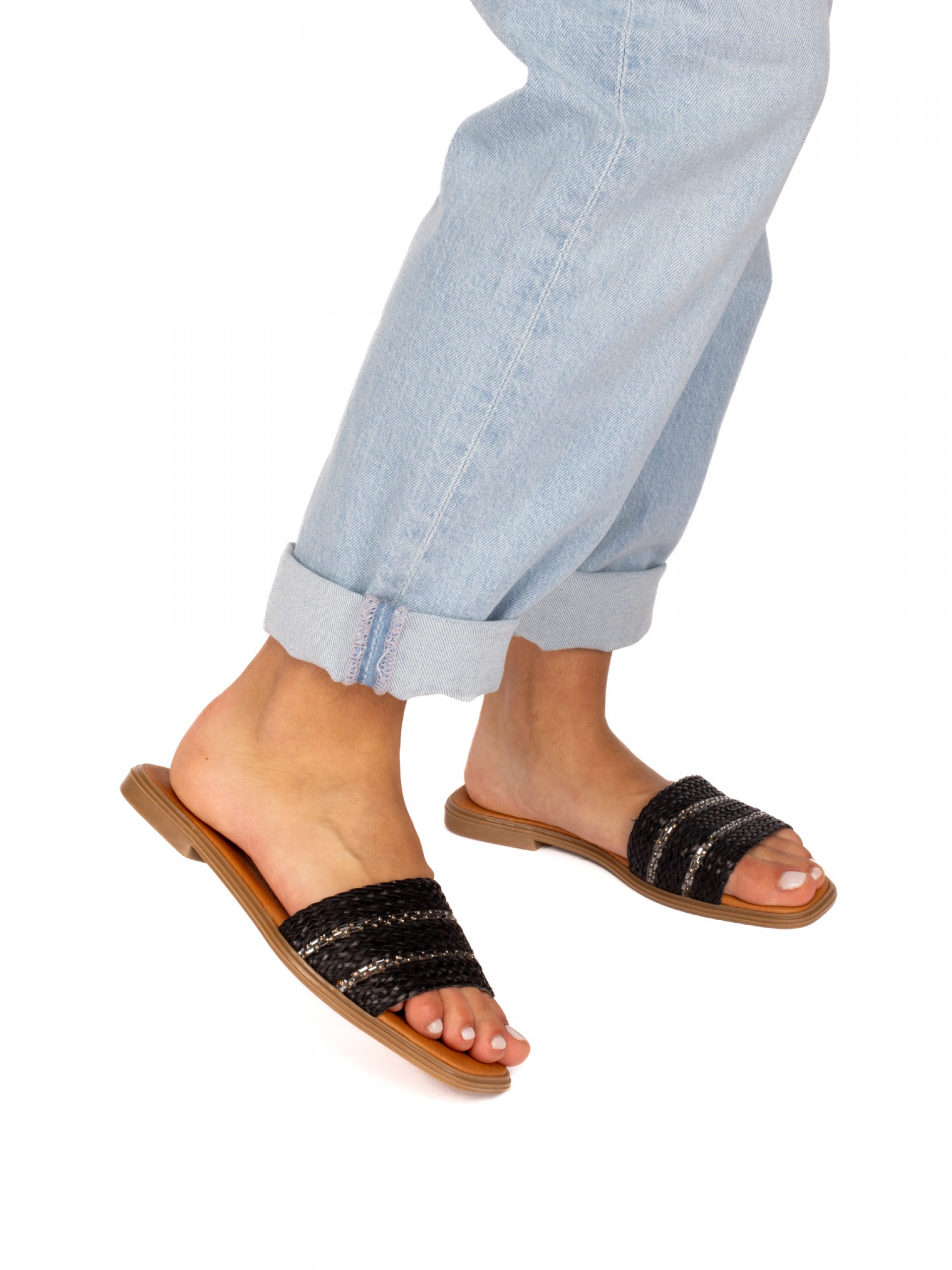 Chinela Ráfia Trançada