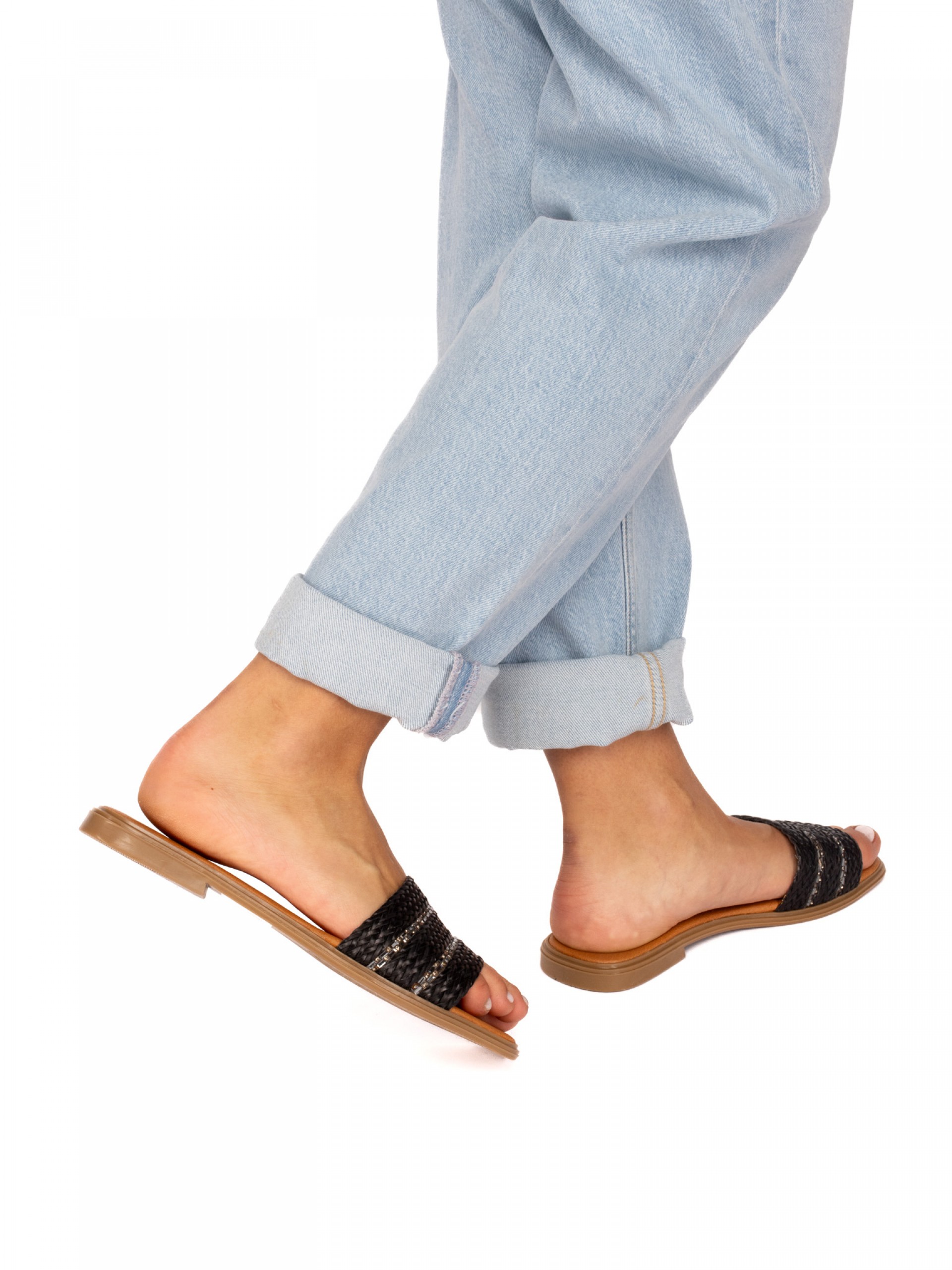 Chinela Ráfia Trançada