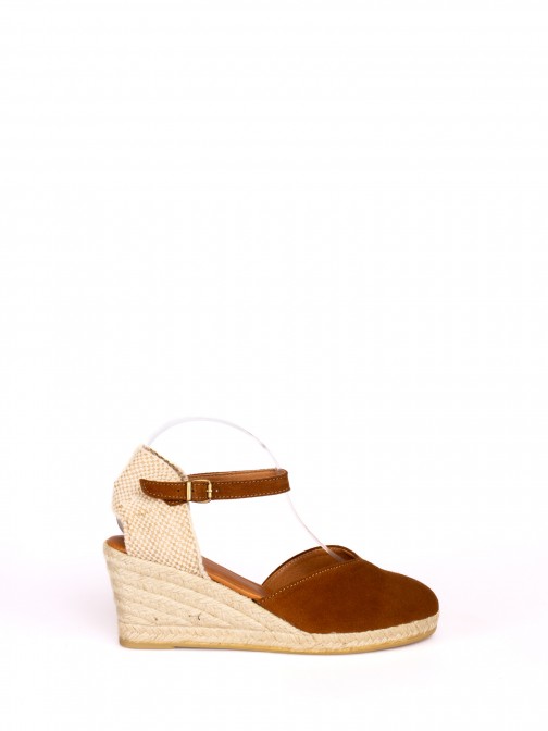 Wedge espadrilles in suede