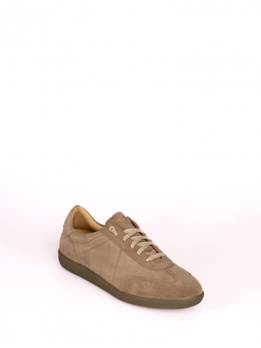 Suede Sports Shoe