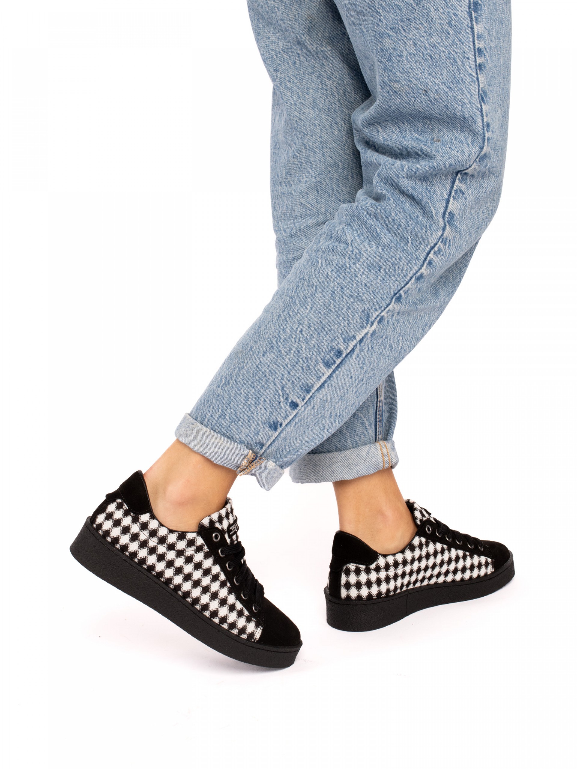 Checkered Sporty Shoe