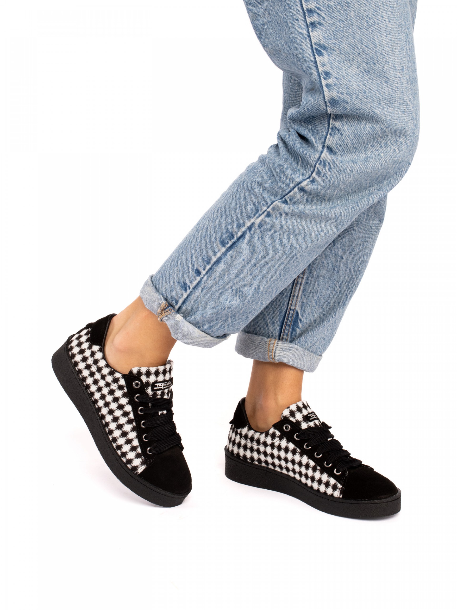 Checkered Sporty Shoe