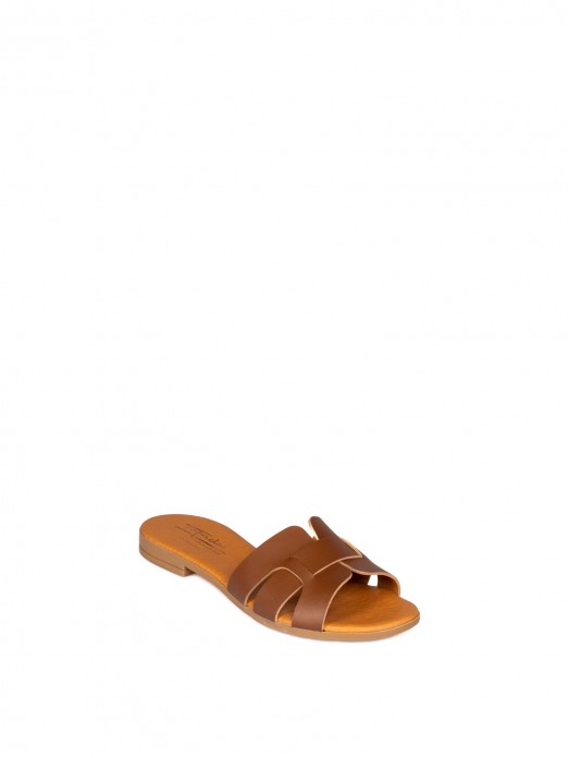 Laminated Leather Cross Slipper