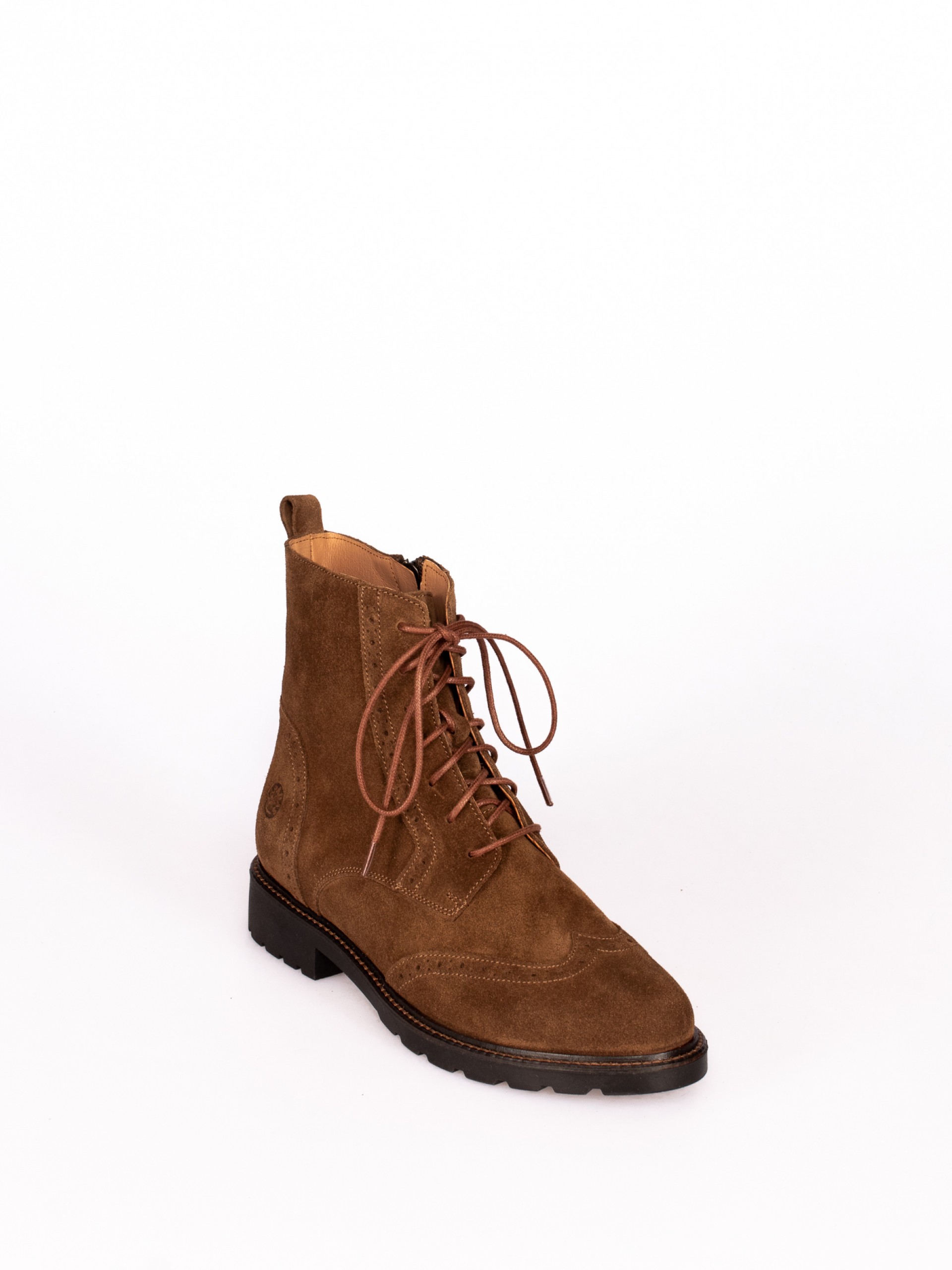 Botim Oxford
em camurça