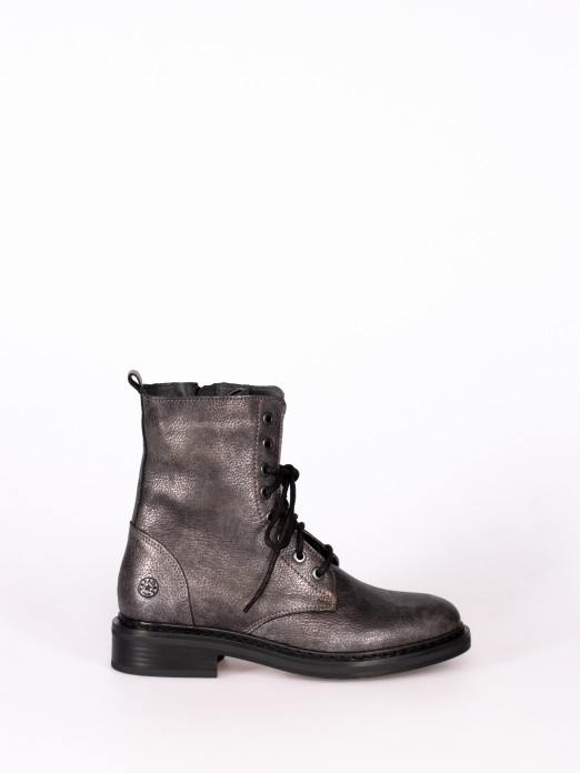 Military Boot in Metallic Leather