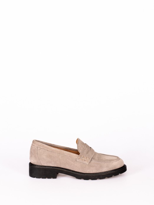 Classic High Sole Suede Loafer