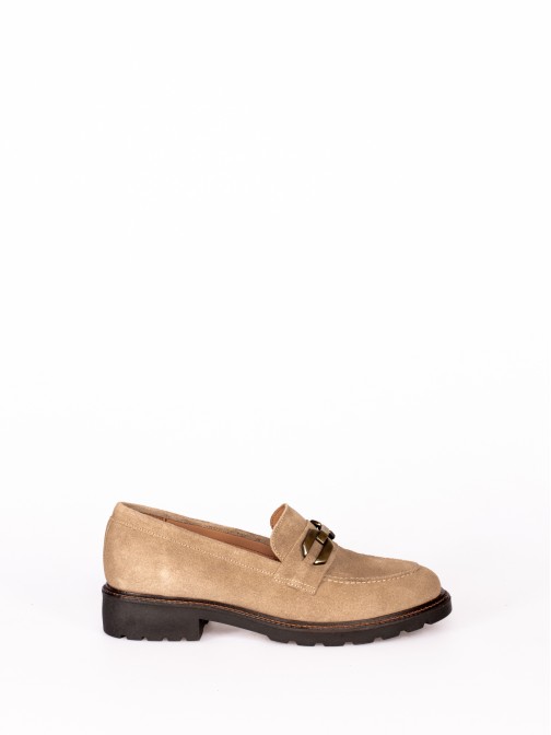 Classic Loafer with Chain in Suede