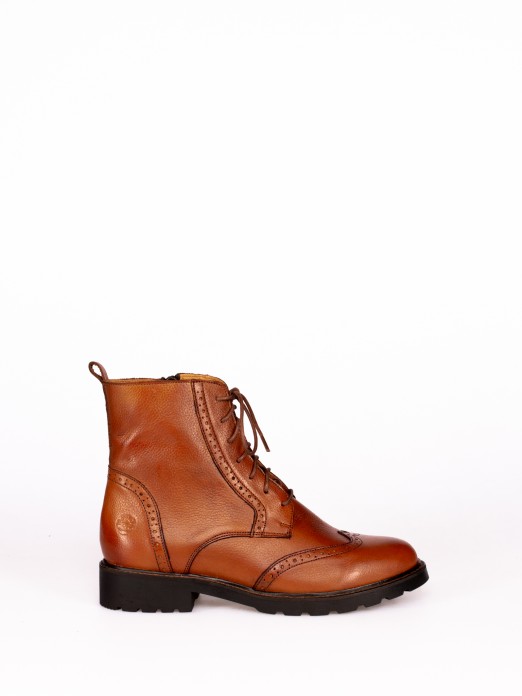 Leather Oxford Boot with Laces