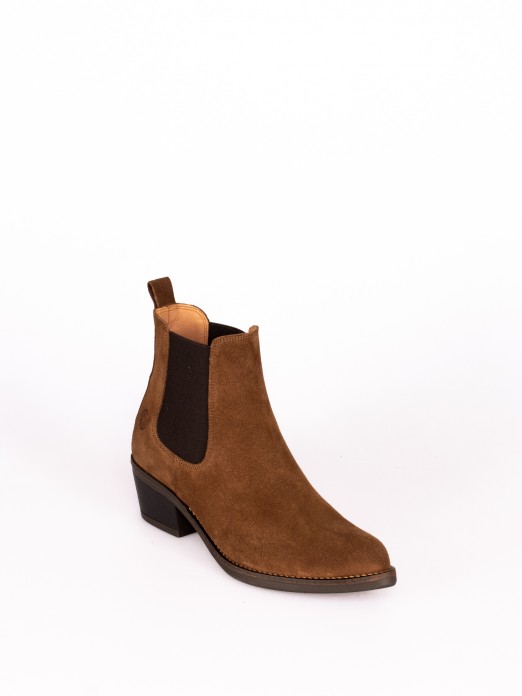 Texan Style Boot with Elastic in Suede