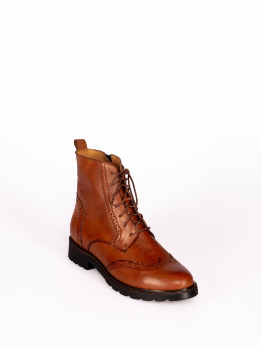 Leather Oxford Boot with Laces