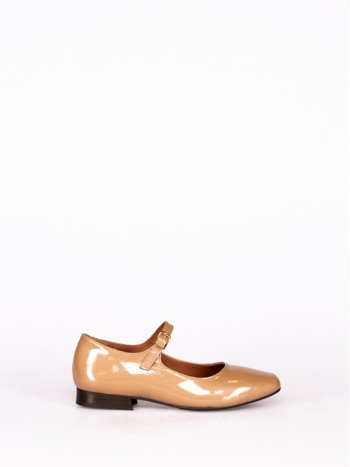 Patent Leather Mary Jane Style Shoes