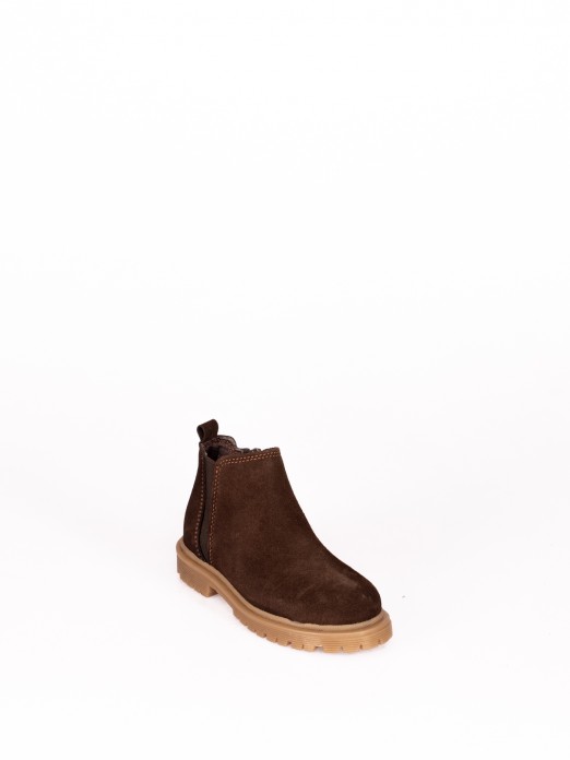 Suede Boot with Elastic