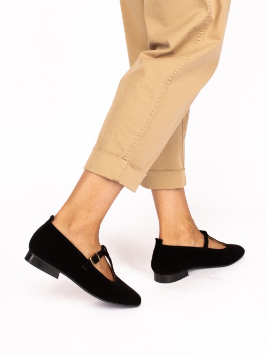 Flat Suede Shoes