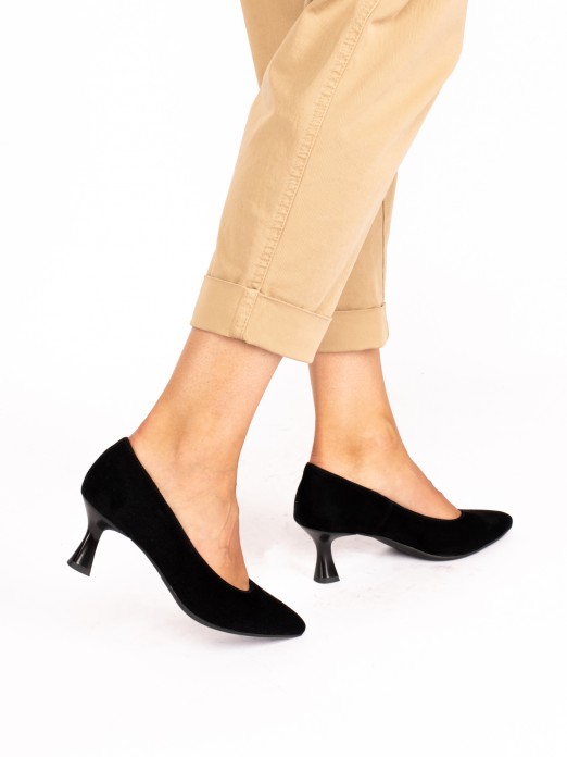 Stiletto Shoe in Suede