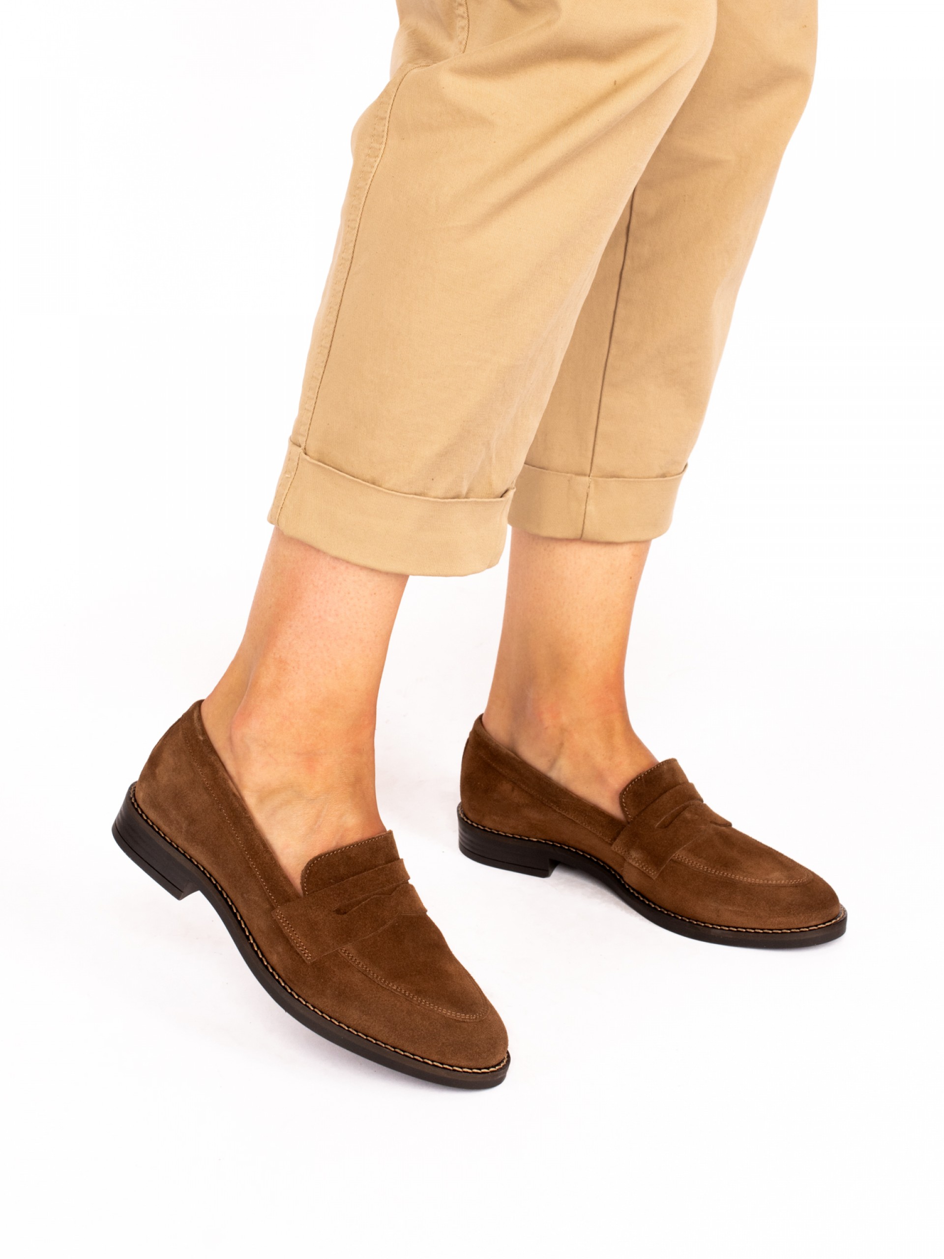 Mocassim Clássico em Camurça