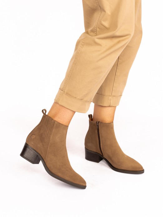 Suede Boot with Heel