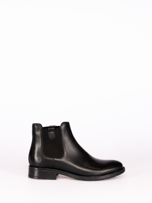 Elastic Leather Ankle Boot