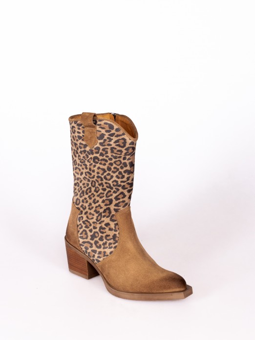 Texan Boot in Suede with Leopard Animal Print