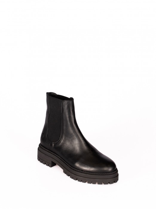 Leather Ankle Boot with Structured Sole