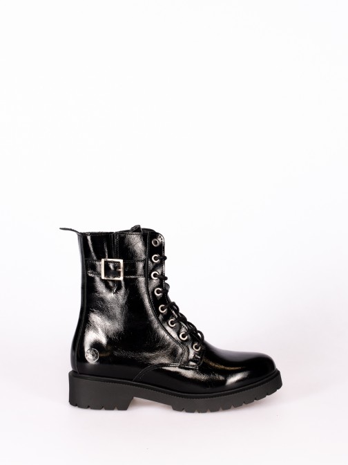 Military Ankle Boot in Laminated leather