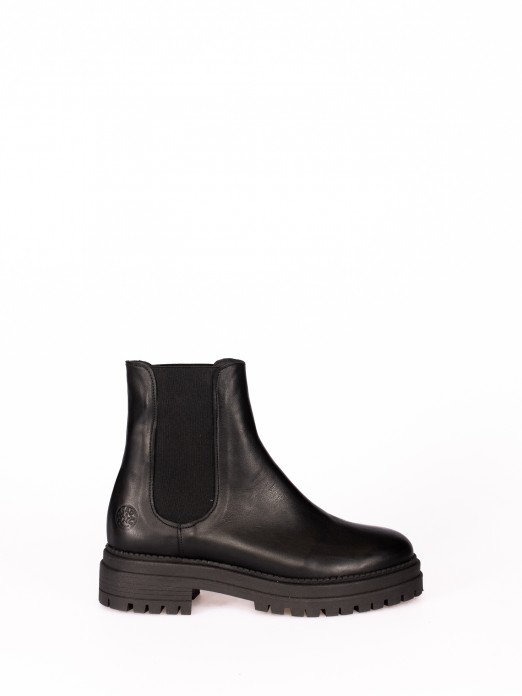 Leather Ankle Boot with Structured Sole