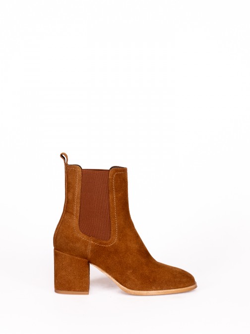 High-Heel Suede Boot with Elastic