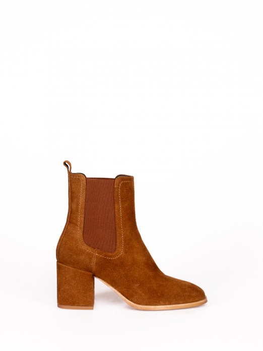 High-Heel Suede Boot with Elastic