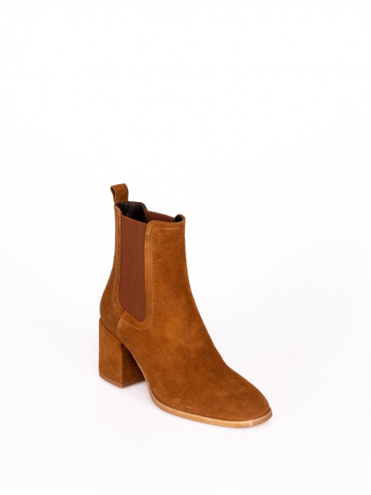 High-Heel Suede Boot with Elastic