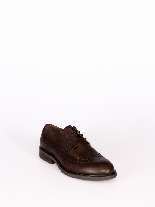 Smooth Leather Shoe, ideal for men who prefer more