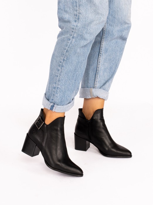 Leather Heeled Ankle Boot