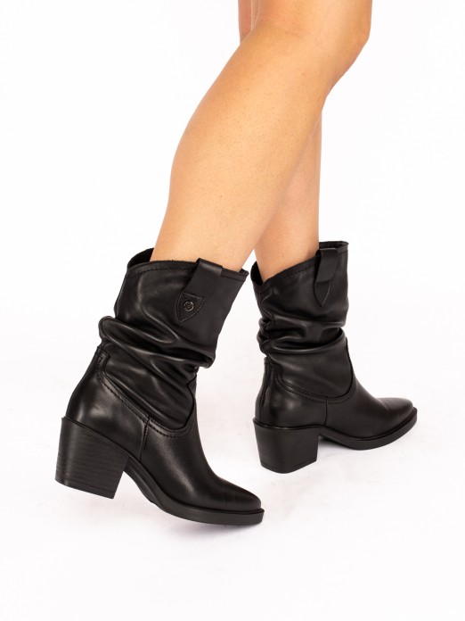 Mid-Calf Texan Boot in Leather