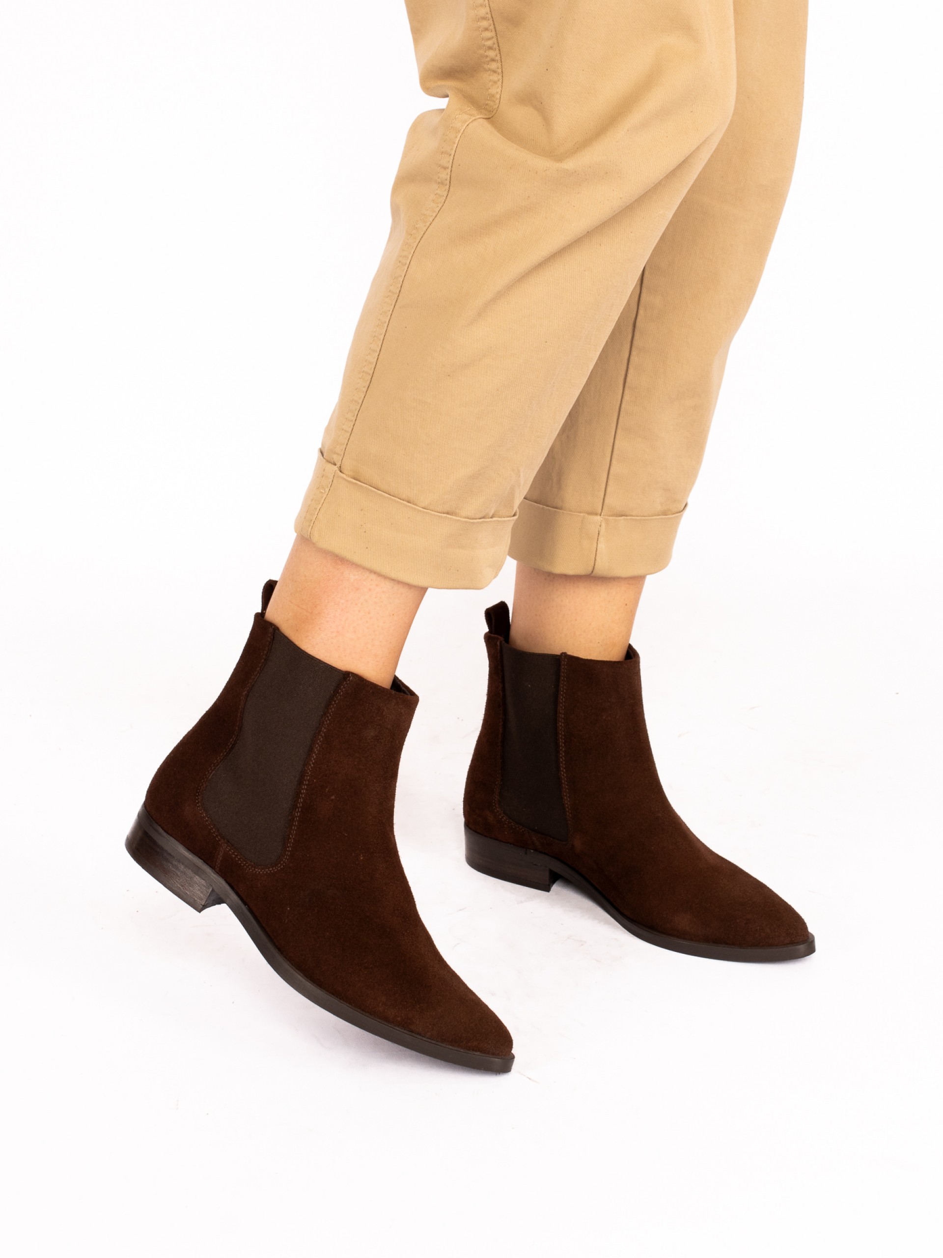 Botim de Elásticos em Camurça