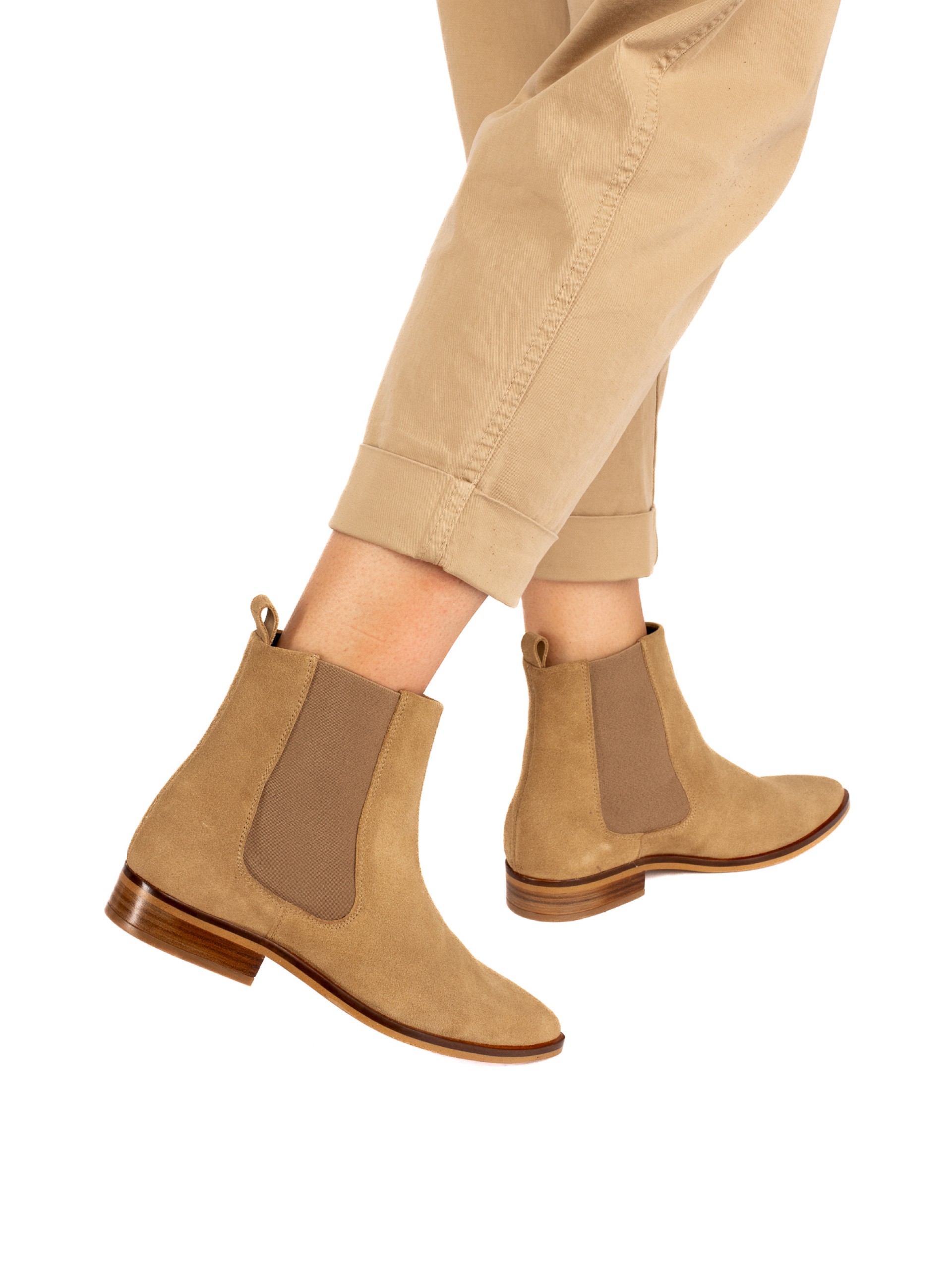 Botim de Elásticos em Camurça