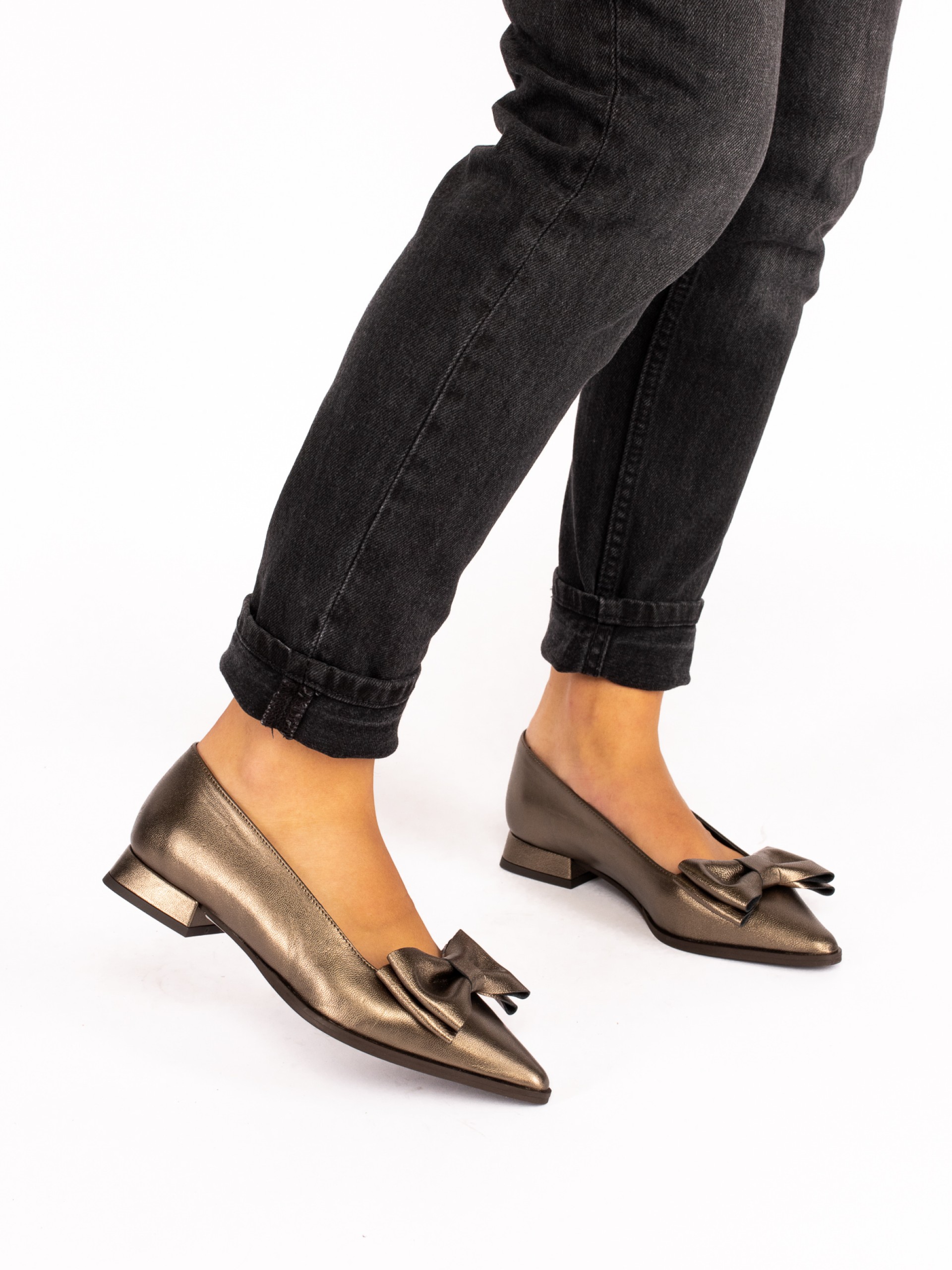 Metallic Leather Bow Shoe