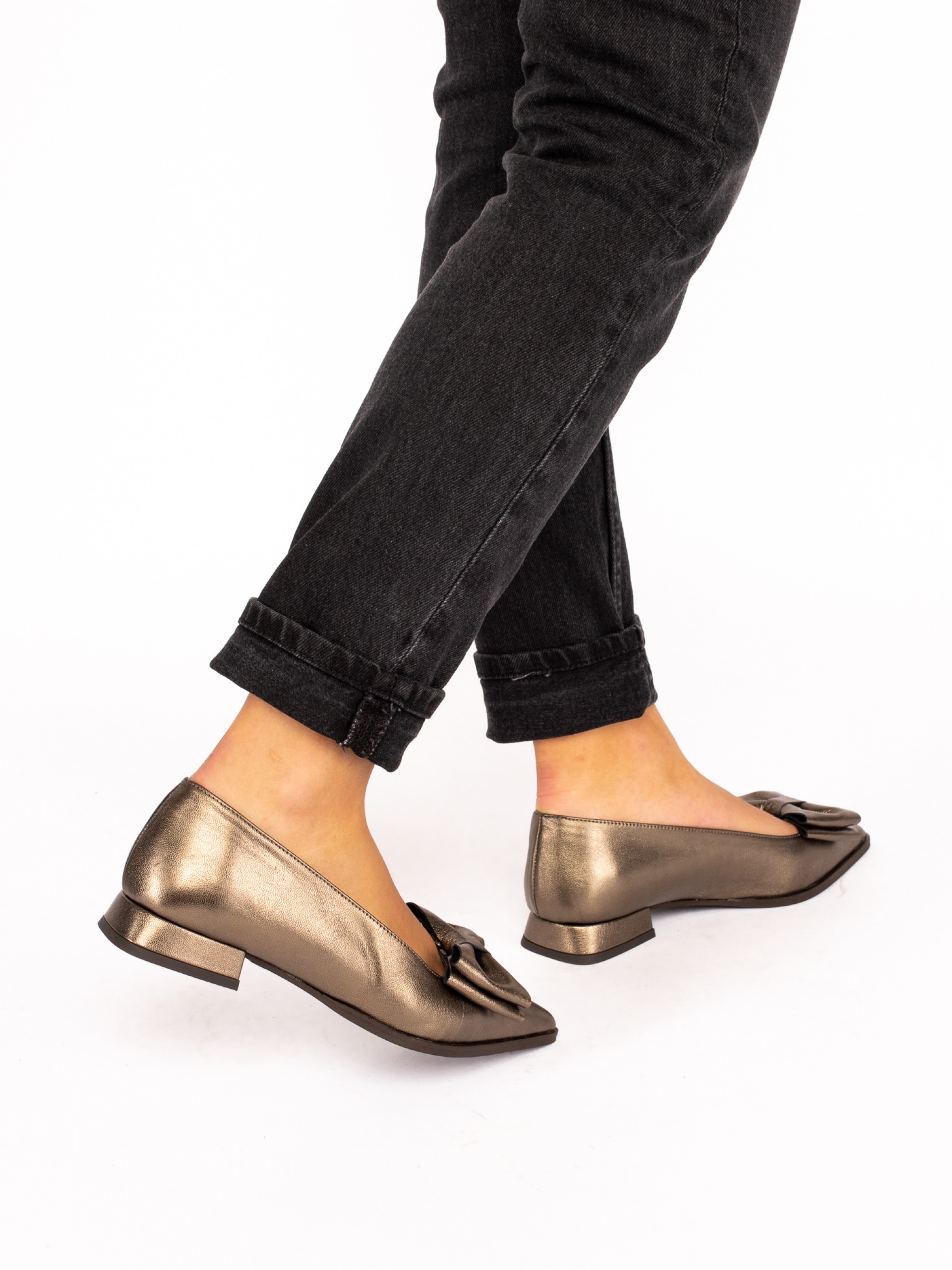 Metallic Leather Bow Shoe