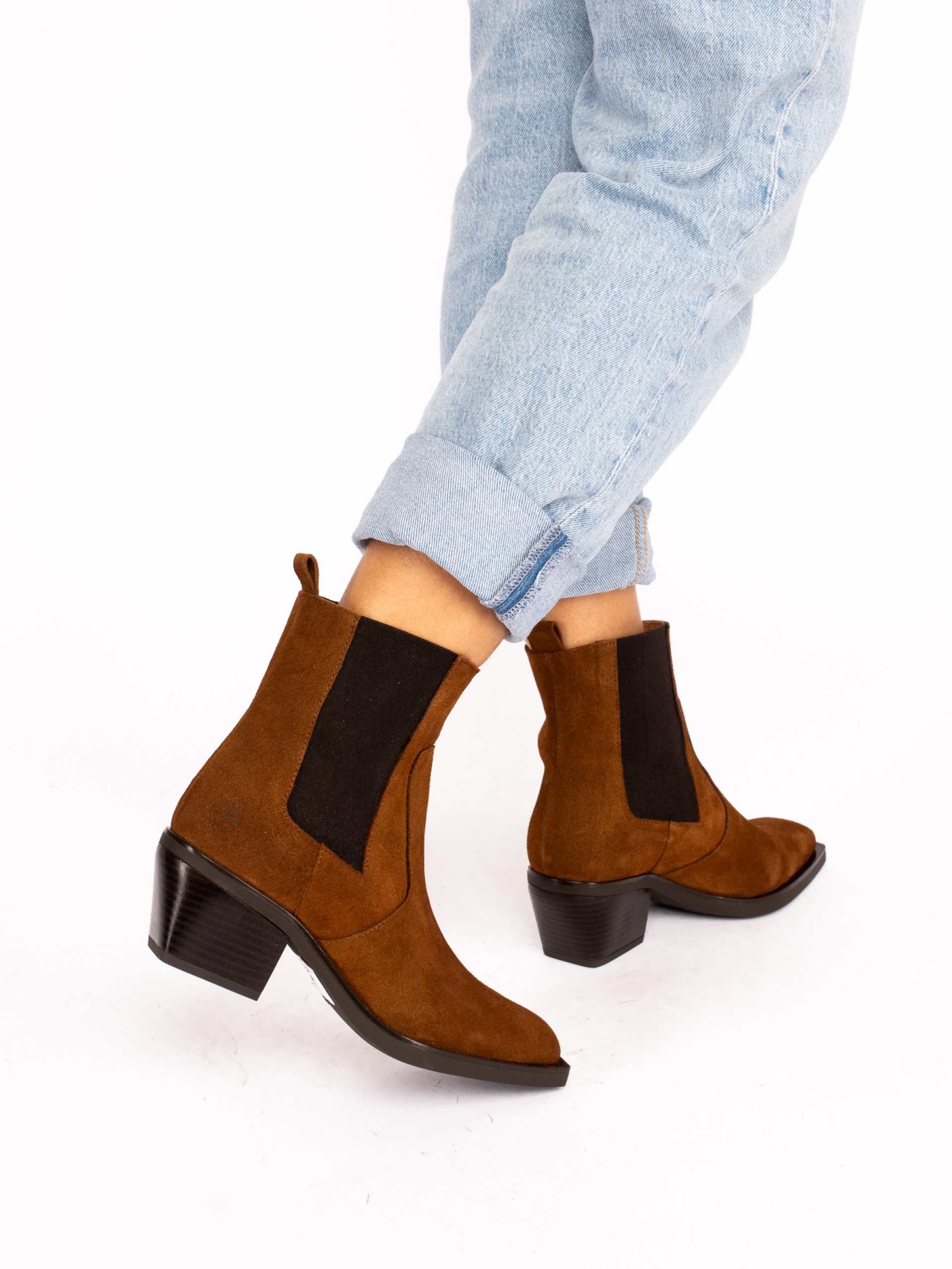 Heeled Ankle Boots with Elastic in Suede