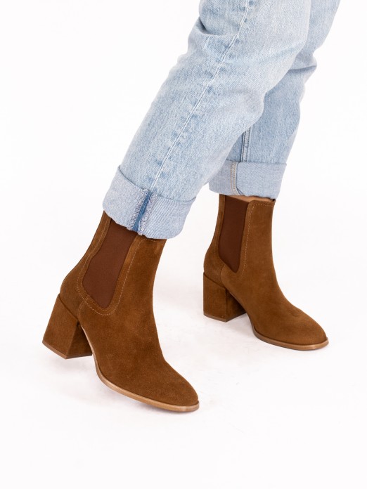 High-Heel Suede Boot with Elastic