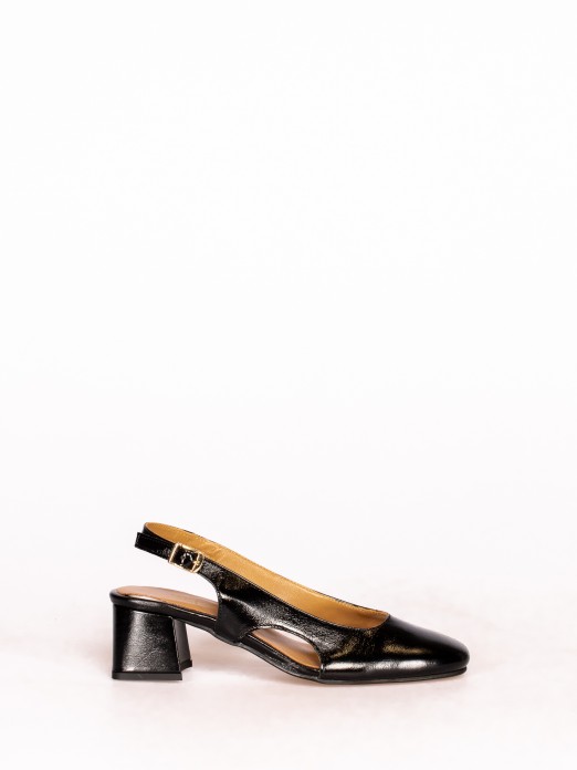 Medium Heel Patent Leather Shoe