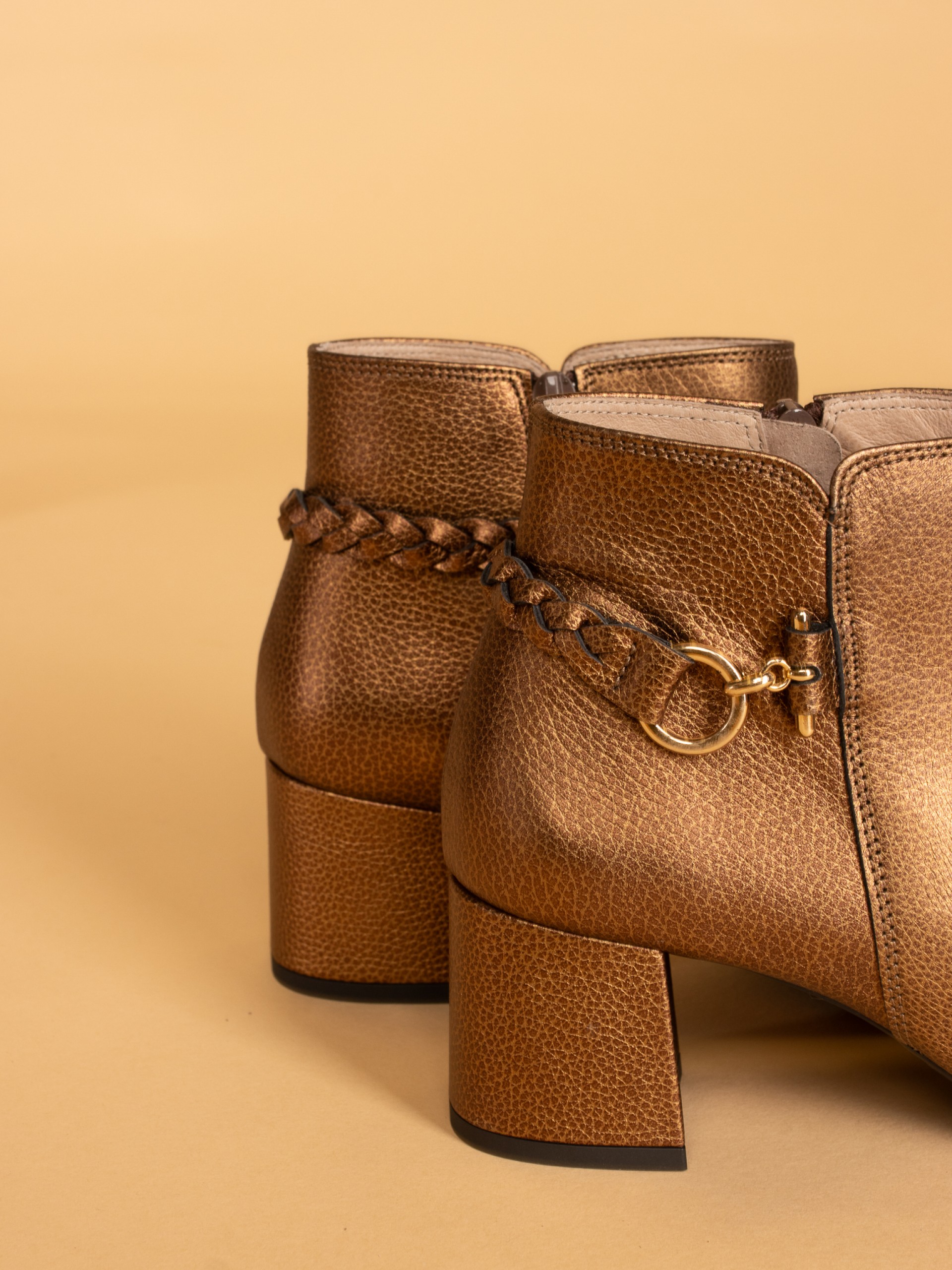 Sofia Costa Short mid-heel Ankle Boot